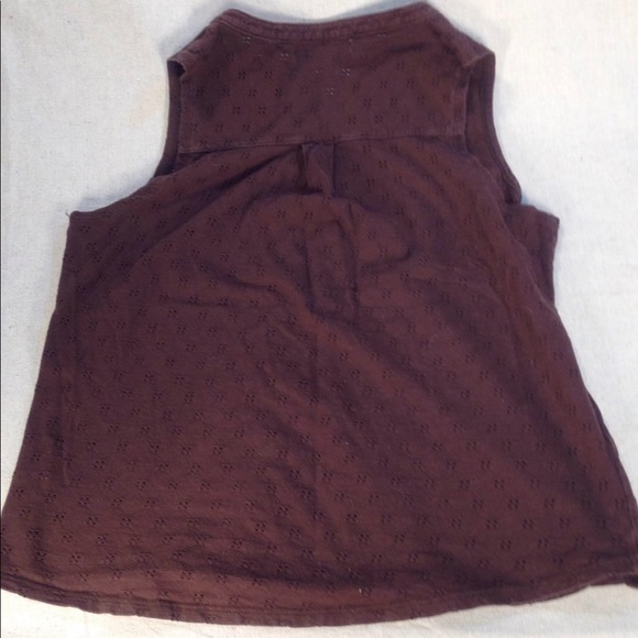 💕Sweet 💕 Liz Perforated Tank U Hem & Pocket, PS - Picture 5 of 5